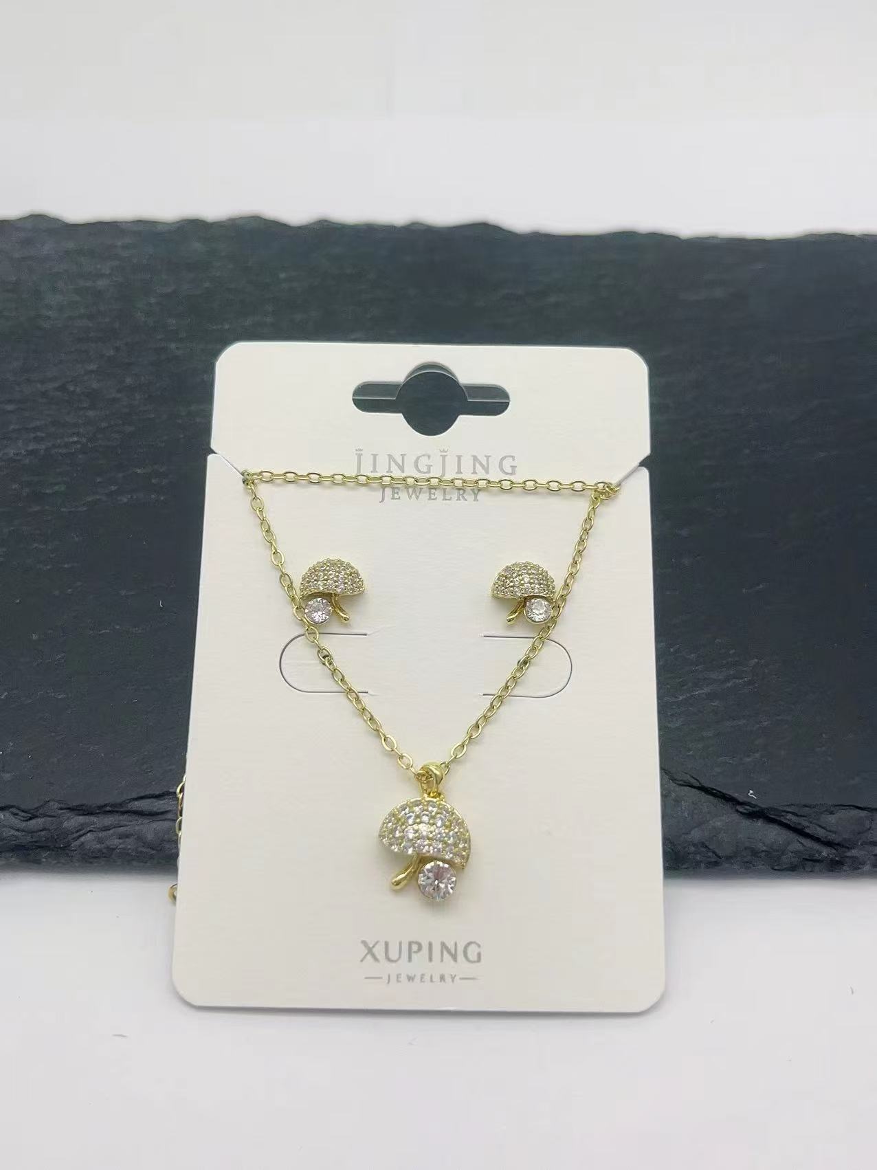 Pearl Heart Pendant 18k Gold Plated Necklace-414